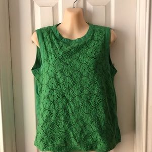 JOE FRESH SLEEVELESS TOP M green eyelet zip back